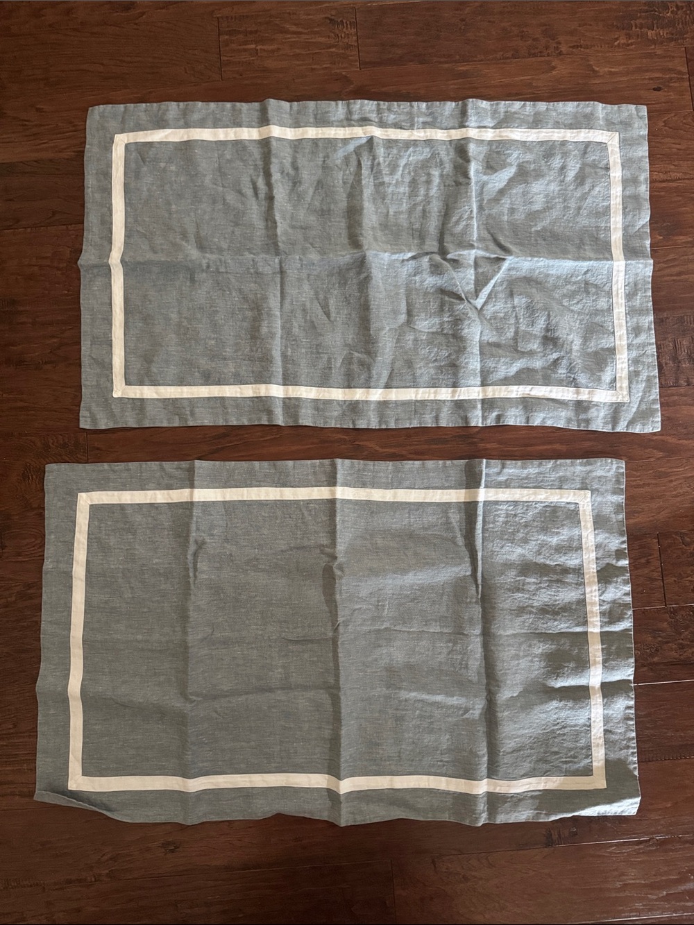 Pottery Barn TWO Belgian Flax Linen Frame King Shams Chambray/White - Picture 5 of 7